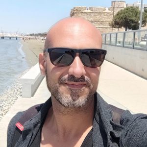 תמונה של צחי בוחניק